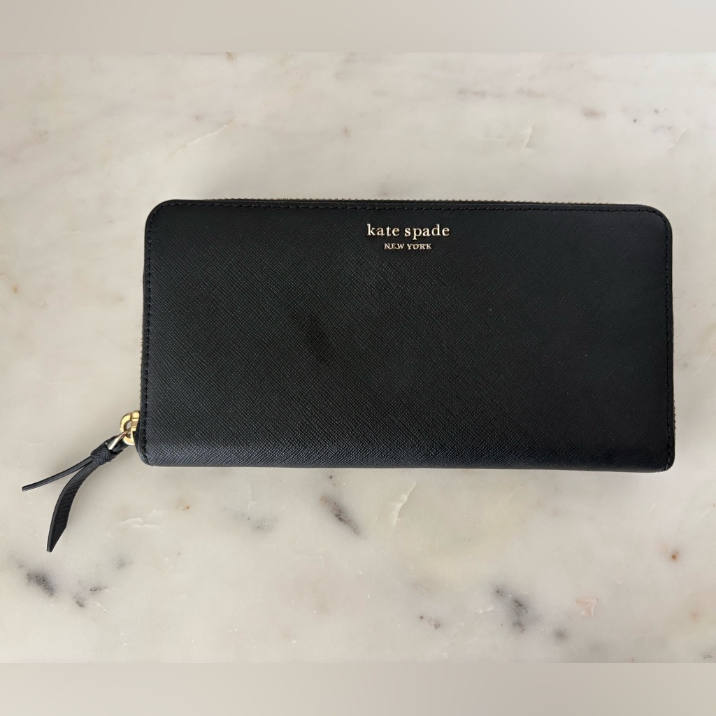 Kate Spade “Cameron Street Lacey” Black Zip-Around Wallet